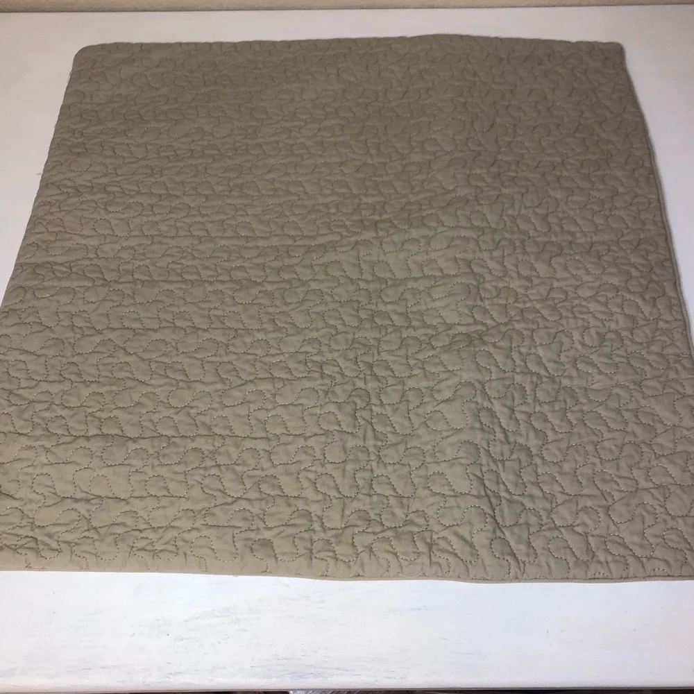 IKEA Alina Square Sham 26x26, EUC, Tan, Quilted, pet/smoke free home